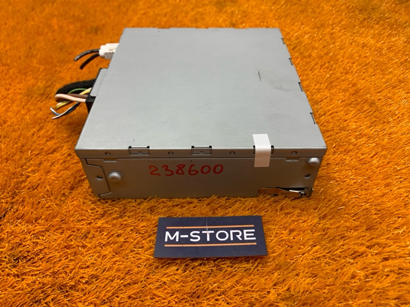 Блок управления магнитолой, 500 рублей, Красноярск