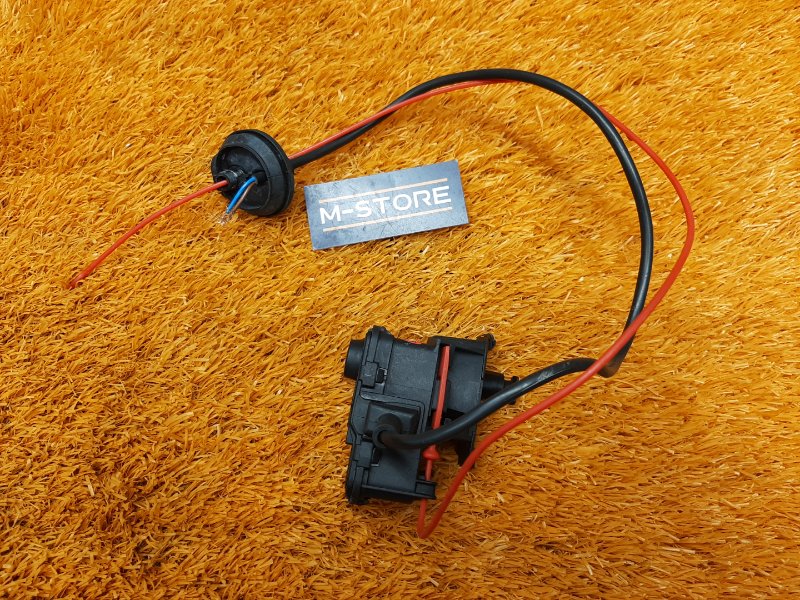 Замок лючка бензобака, 3260 рублей, Красноярск