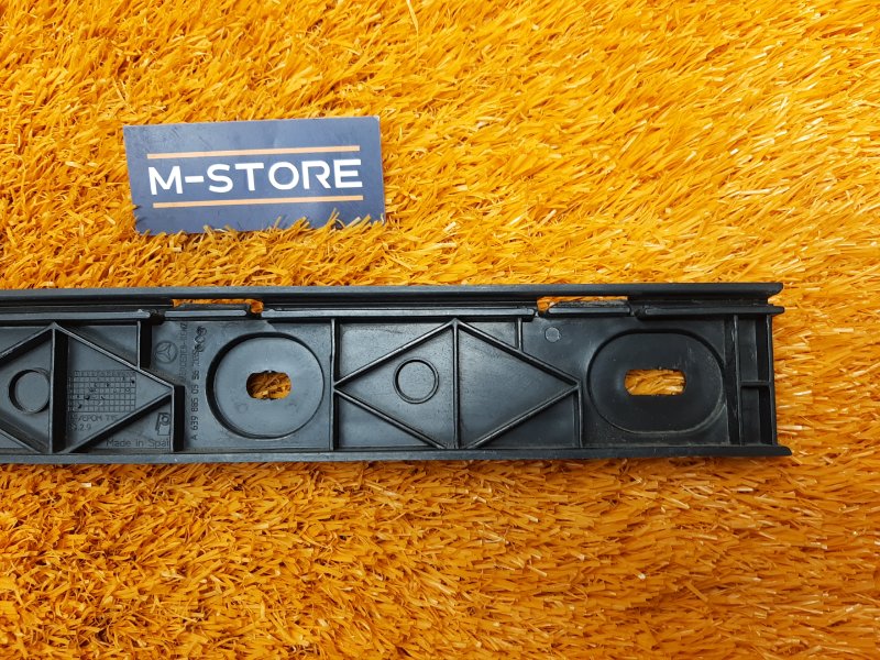 крепление бампера, 800 рублей, Красноярск