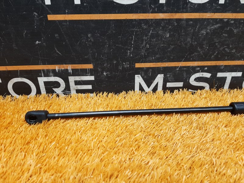 амортизатор капота, 500 рублей, Красноярск