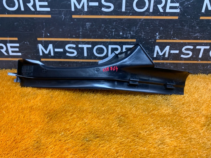 Накладка на порог салона, 400 рублей, Красноярск