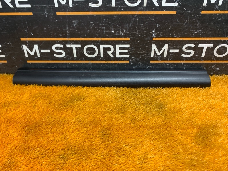 Накладка на порог салона, 200 рублей, Красноярск