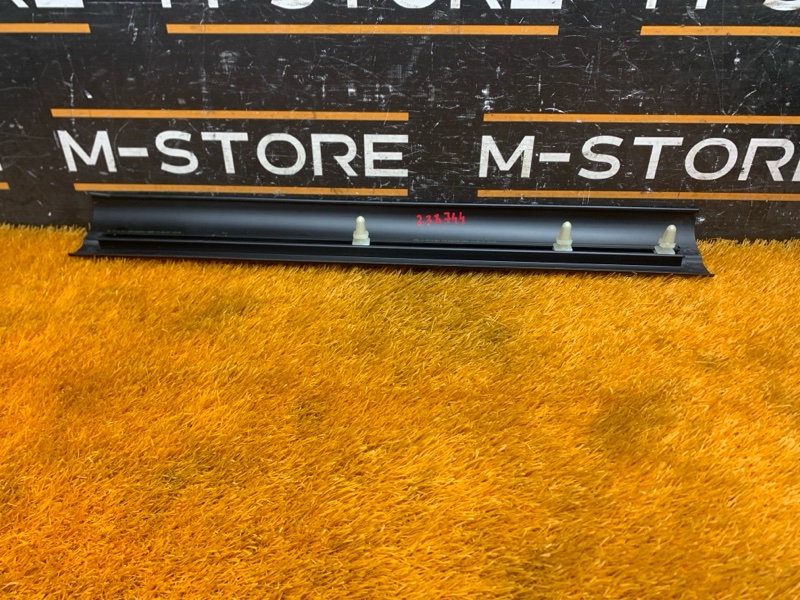 Накладка на порог салона, 200 рублей, Красноярск