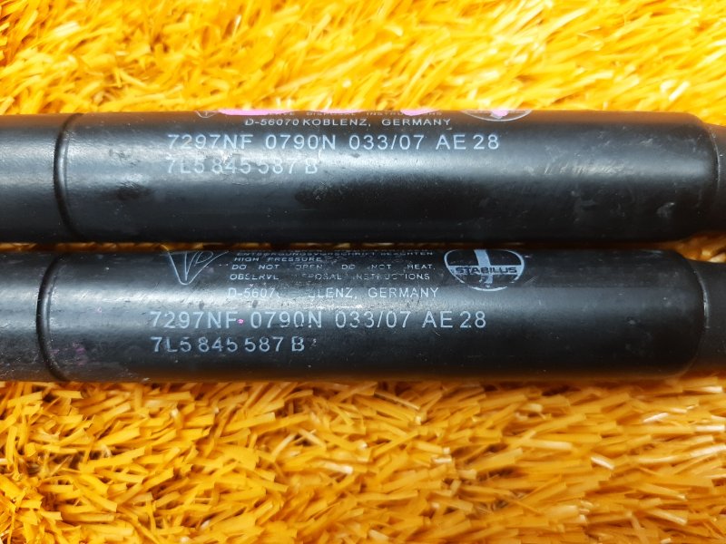 Амортизатор стекла багажника, 420 рублей, Красноярск