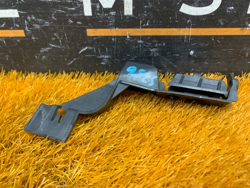 крепление бампера, 410 рублей, Красноярск