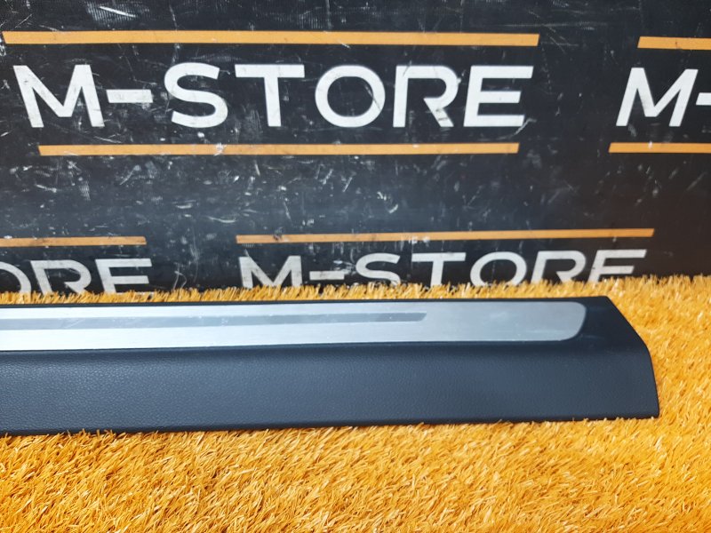 Накладка на порог салона, 420 рублей, Красноярск