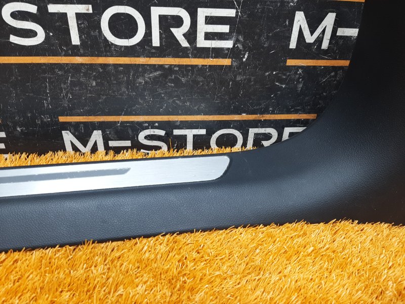 Накладка на порог салона, 420 рублей, Красноярск