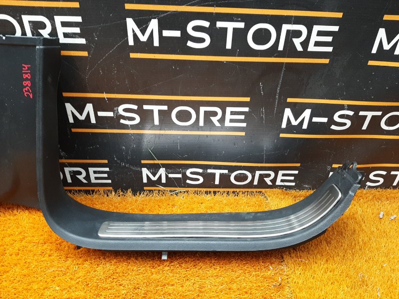 Накладка на порог салона, 420 рублей, Красноярск