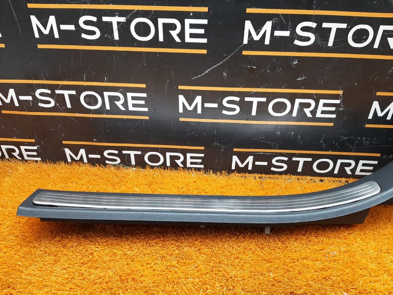 Накладка на порог салона, 420 рублей, Красноярск