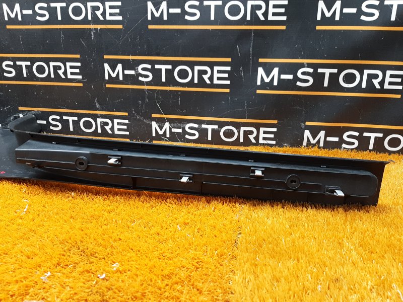 Накладка на порог салона, 1240 рублей, Красноярск