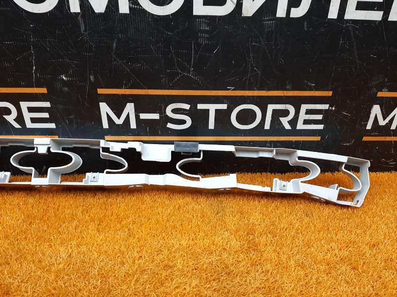 крепление бампера, 1000 рублей, Красноярск