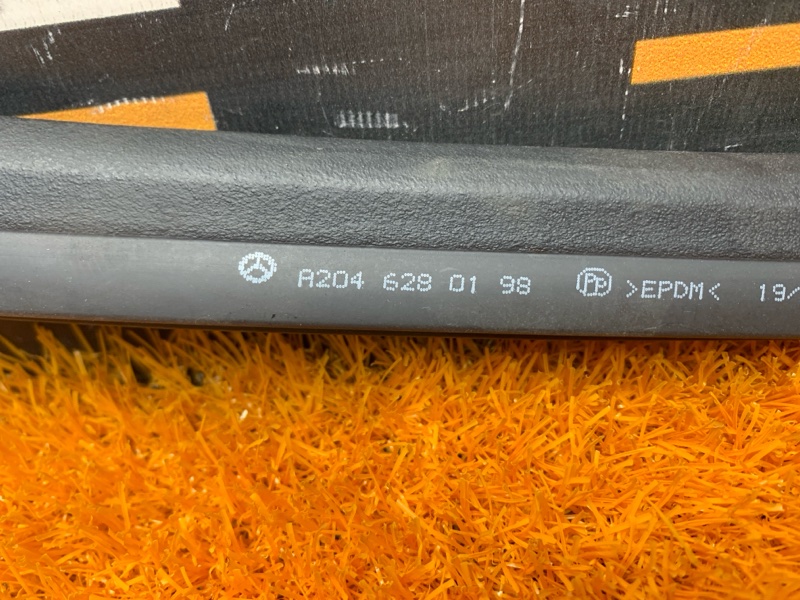 Уплотнитель капота, 570 рублей, Красноярск