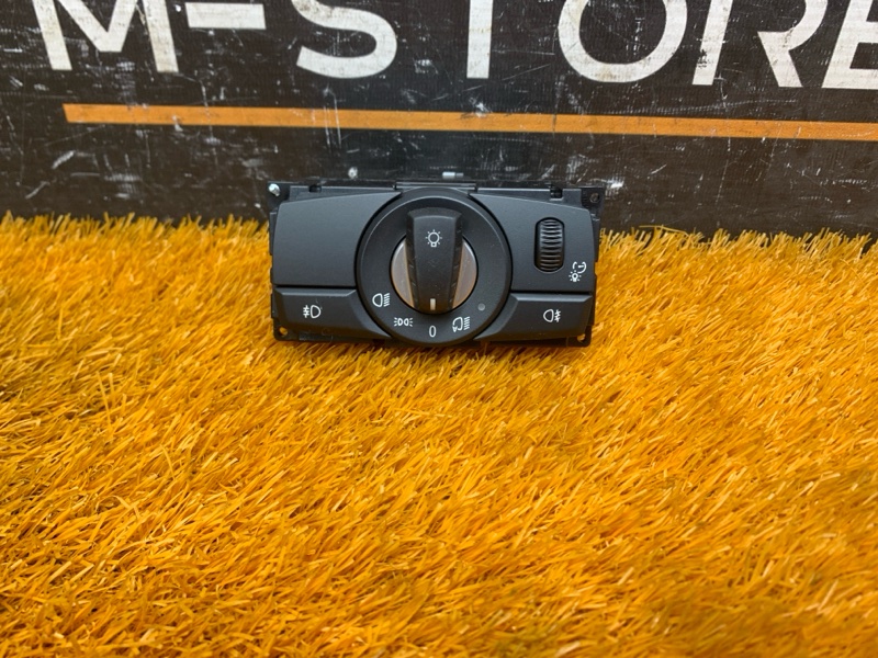 Переключатель света фар, 1000 рублей, Красноярск