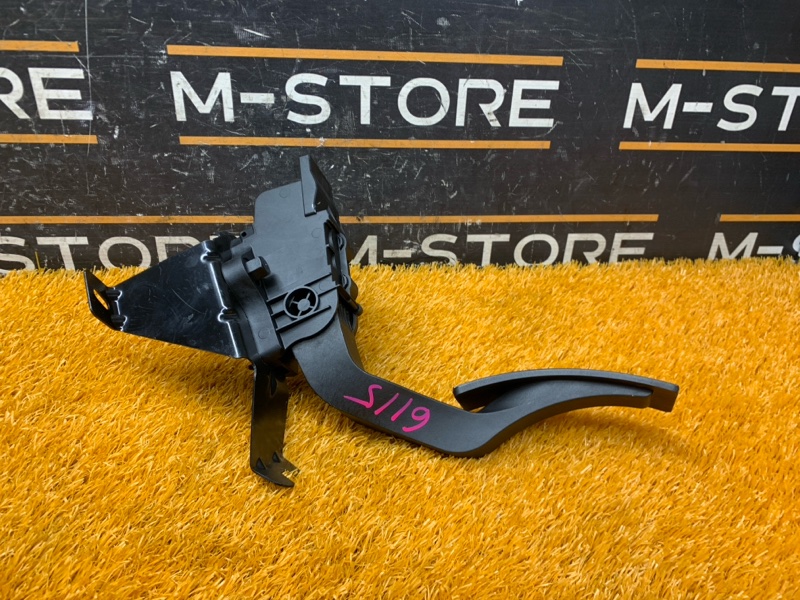 педаль газа, 1720 рублей, Красноярск