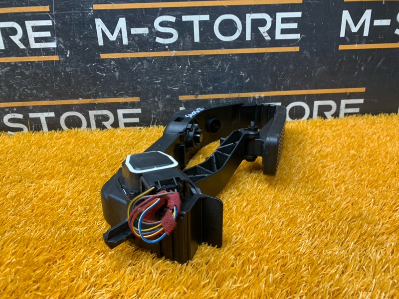 педаль газа, 1000 рублей, Красноярск