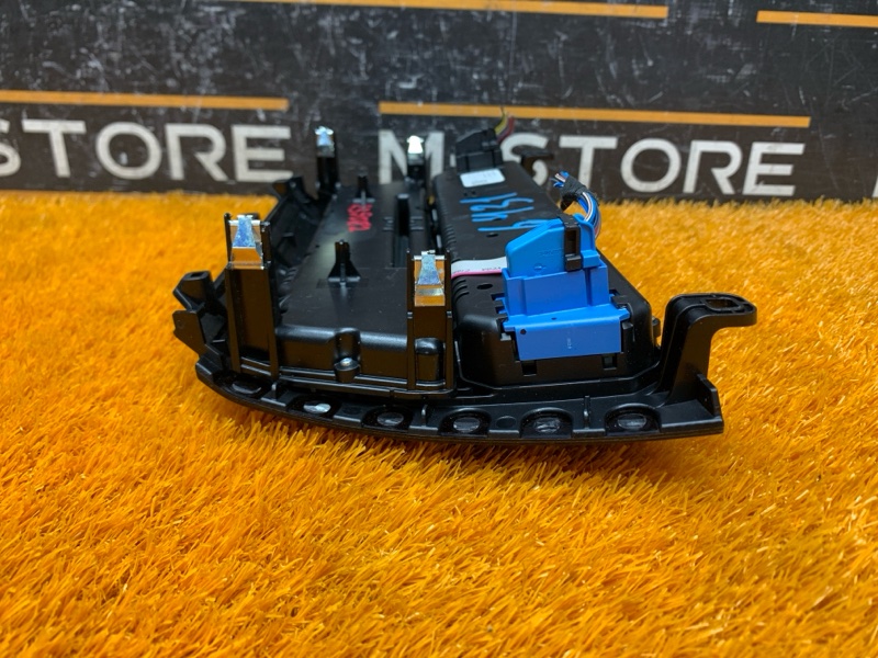 блок управления климат-контролем, 11060 рублей, Красноярск