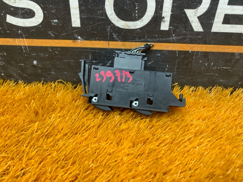 Блок управления стеклоподъемниками, 900 рублей, Красноярск