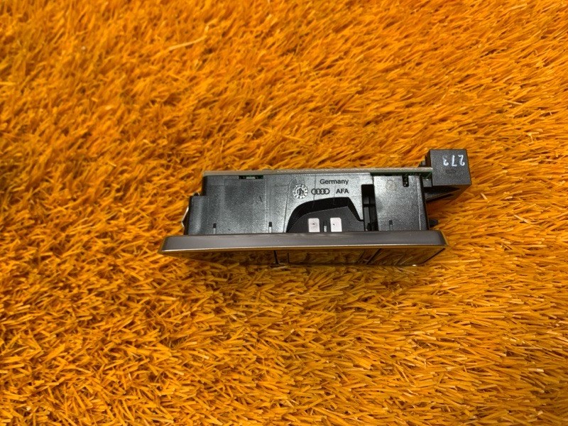 плафон освещения, 1000 рублей, Красноярск