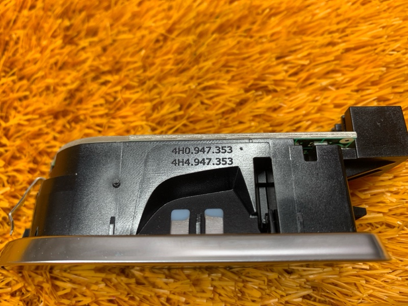 плафон освещения, 1000 рублей, Красноярск