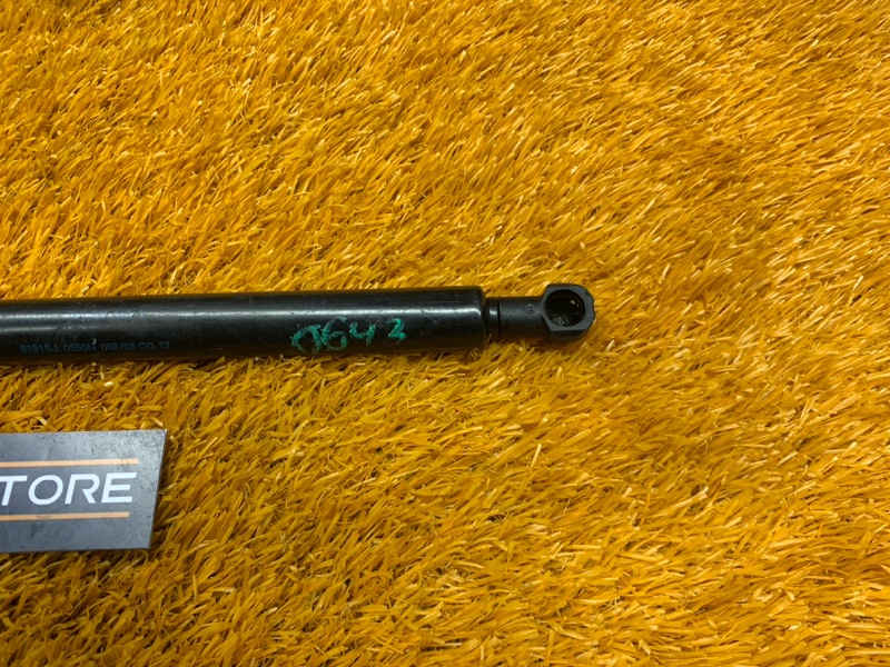 Амортизатор стекла багажника, 420 рублей, Красноярск