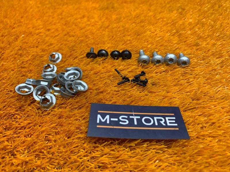 Болты и гайки дверей, 250 рублей, Красноярск