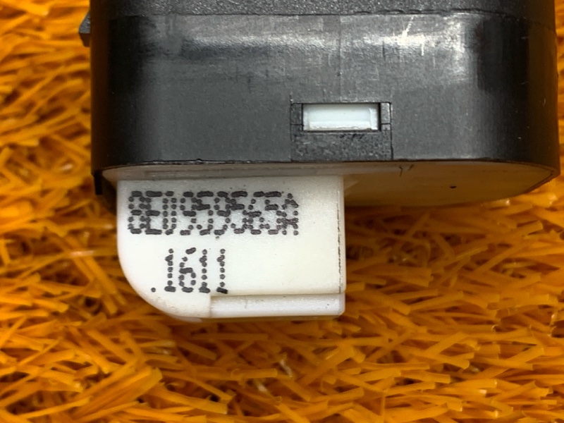 Кнопка регулировки зеркал, 300 рублей, Красноярск