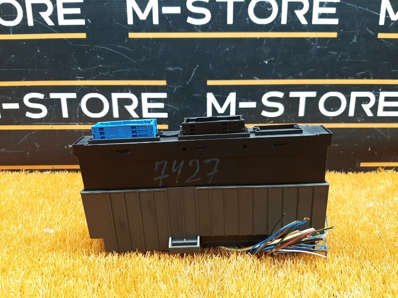 блок предохранителей, 2000 рублей, Красноярск