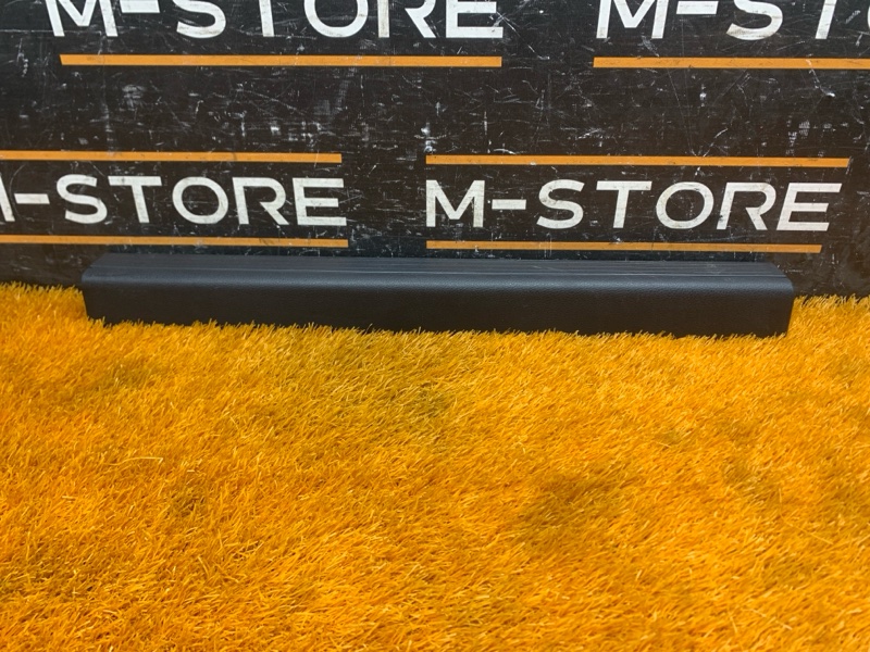 Накладка на порог салона, 300 рублей, Красноярск