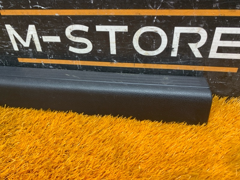 Накладка на порог салона, 300 рублей, Красноярск