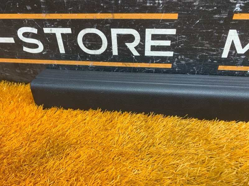 Накладка на порог салона, 300 рублей, Красноярск