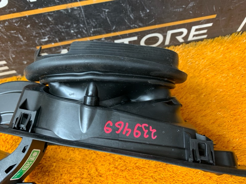 лючок бензобака, 1640 рублей, Красноярск