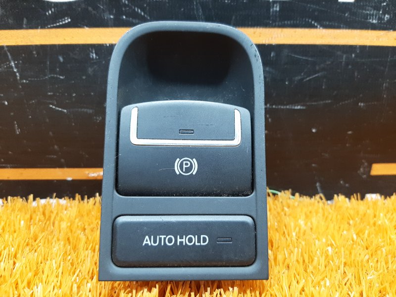 Кнопка стояночного тормоза, 1500 рублей, Красноярск