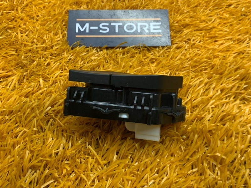 Кнопка центрального замка, 420 рублей, Красноярск