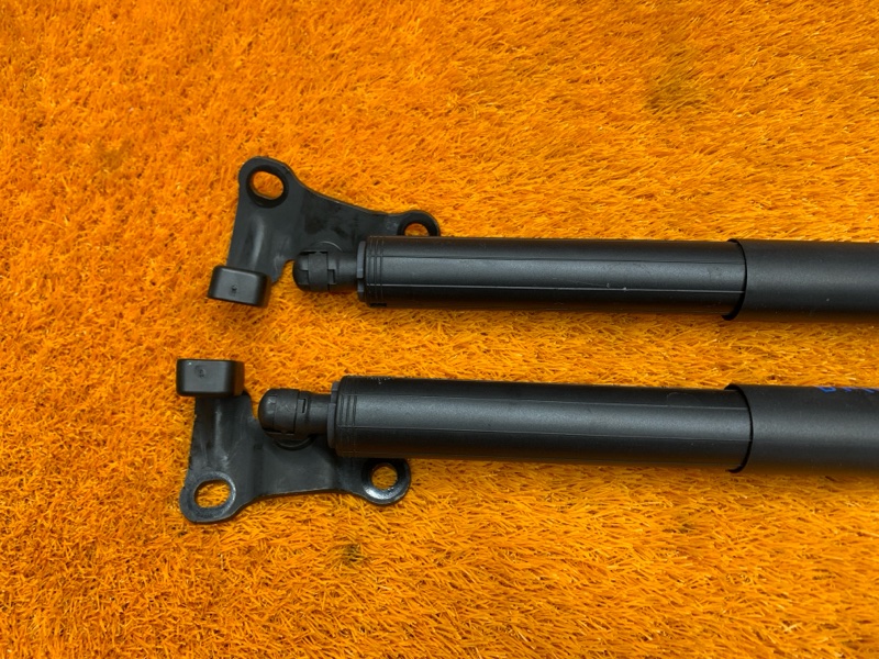 амортизатор багажника, 17010 рублей, Красноярск