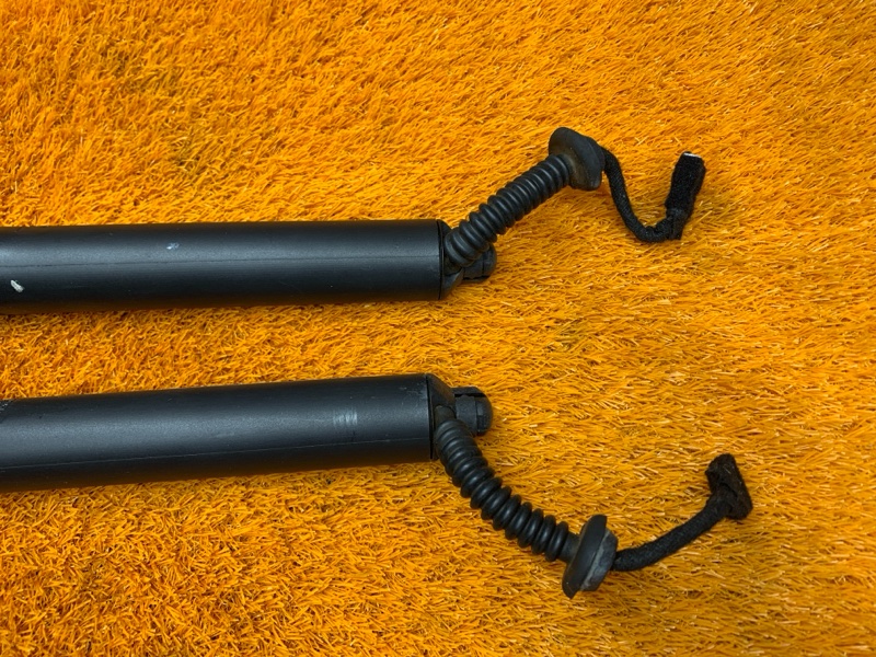 амортизатор багажника, 17010 рублей, Красноярск