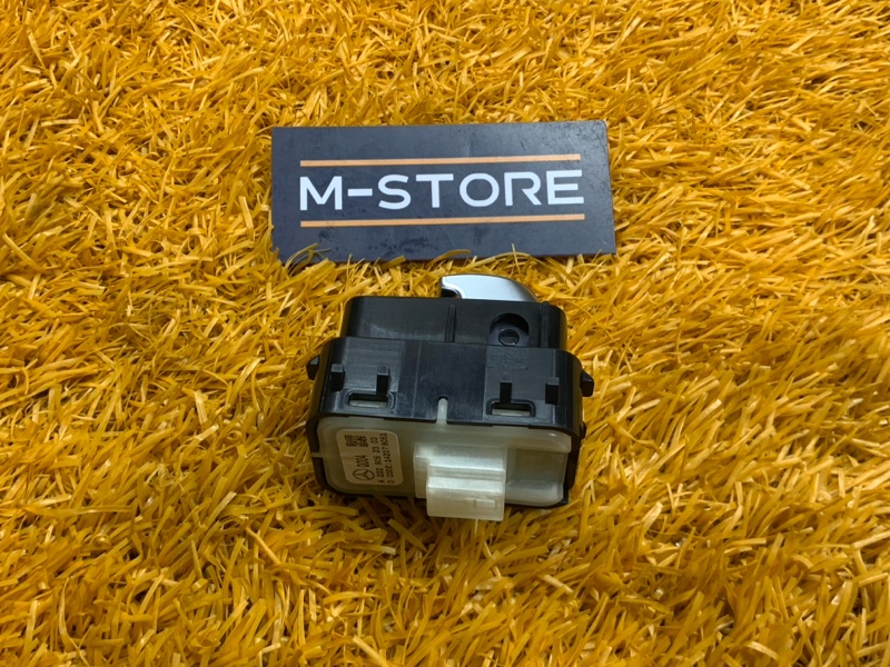 Кнопка открывания багажника, 830 рублей, Красноярск