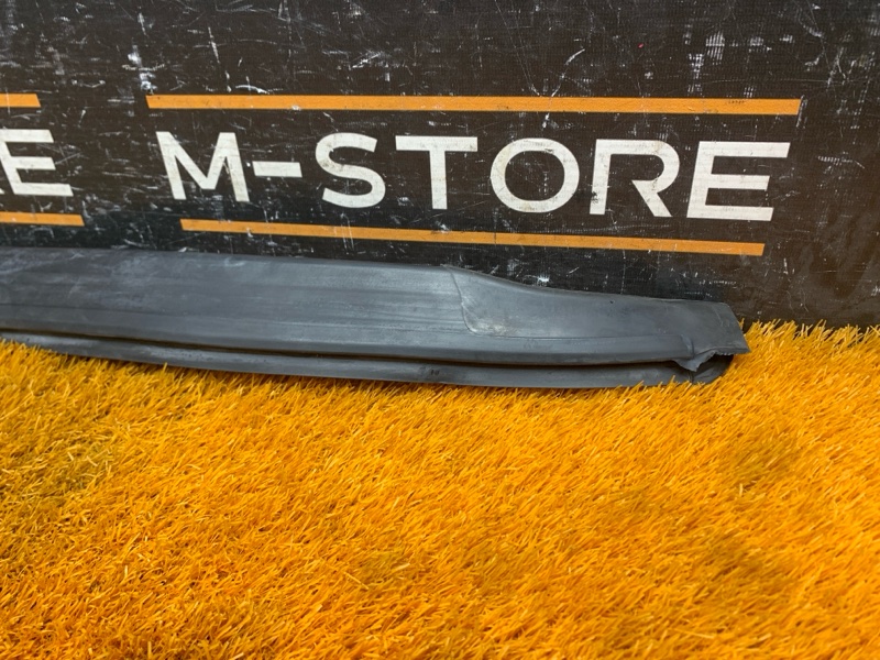 Уплотнитель капота, 650 рублей, Красноярск