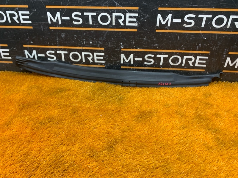 Уплотнитель капота, 650 рублей, Красноярск