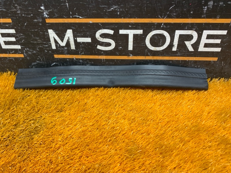 Уплотнитель капота, 570 рублей, Красноярск