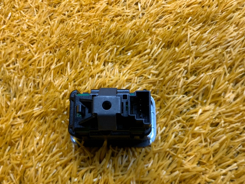 кнопка стеклоподъемника, 300 рублей, Красноярск