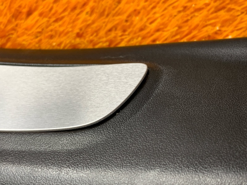 Накладка на порог салона, 2460 рублей, Красноярск