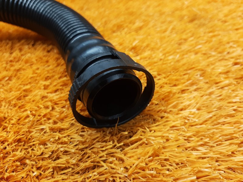 Патрубок картерных газов, 350 рублей, Красноярск