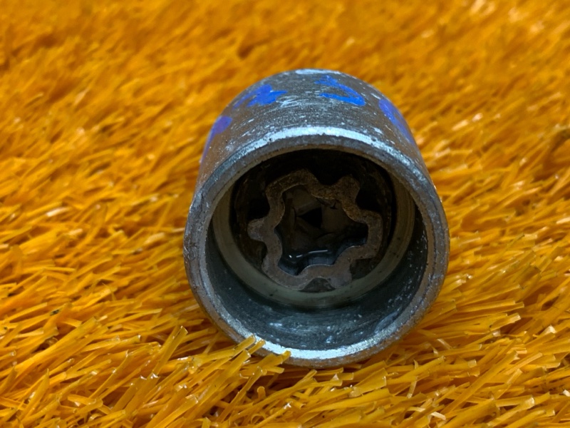 болт колесный(секретка), 1710 рублей, Красноярск