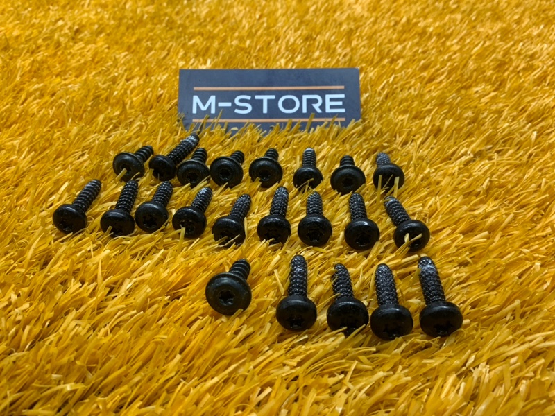 Болты и гайки дверей, 400 рублей, Красноярск