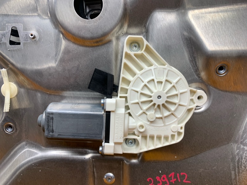 стеклоподъемник, 870 рублей, Красноярск