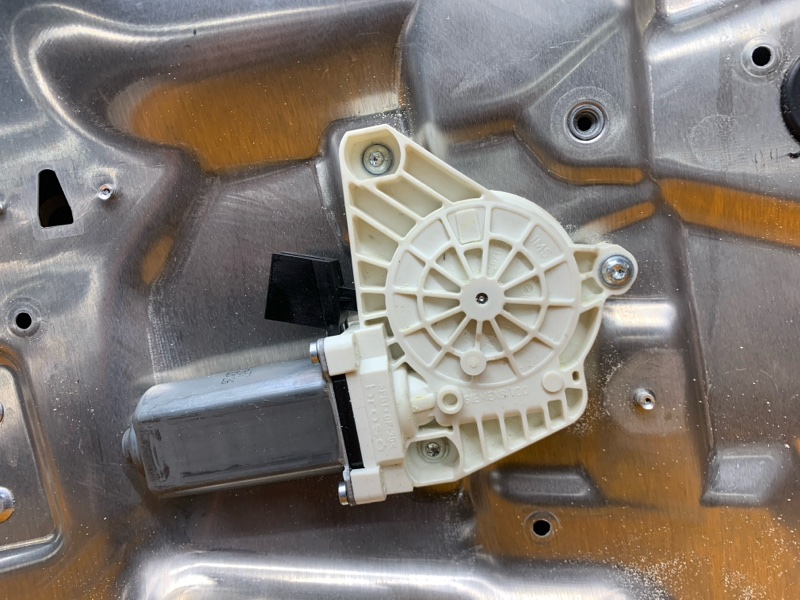 стеклоподъемник, 1040 рублей, Красноярск