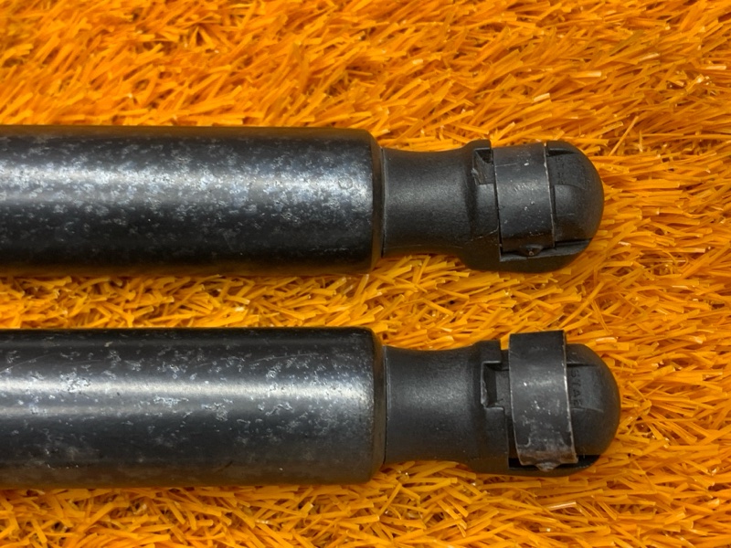 амортизатор багажника, 1500 рублей, Красноярск