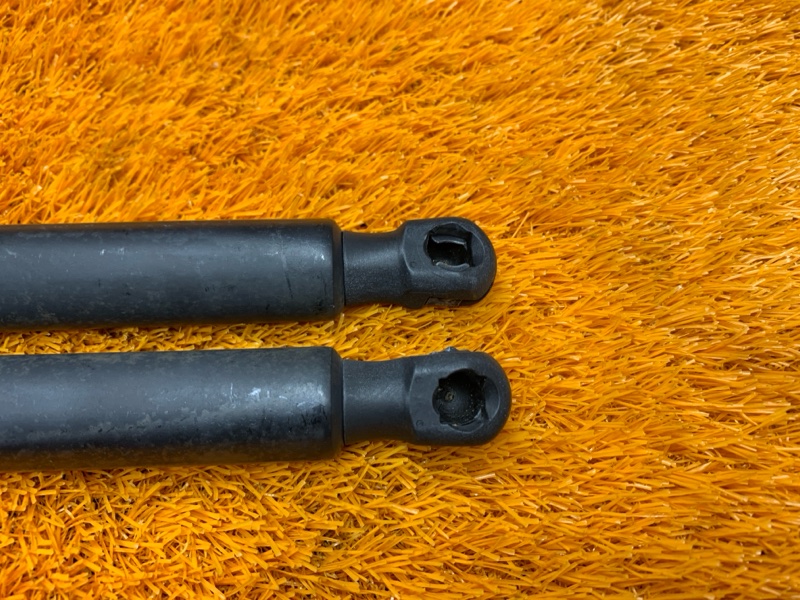 амортизатор багажника, 1500 рублей, Красноярск