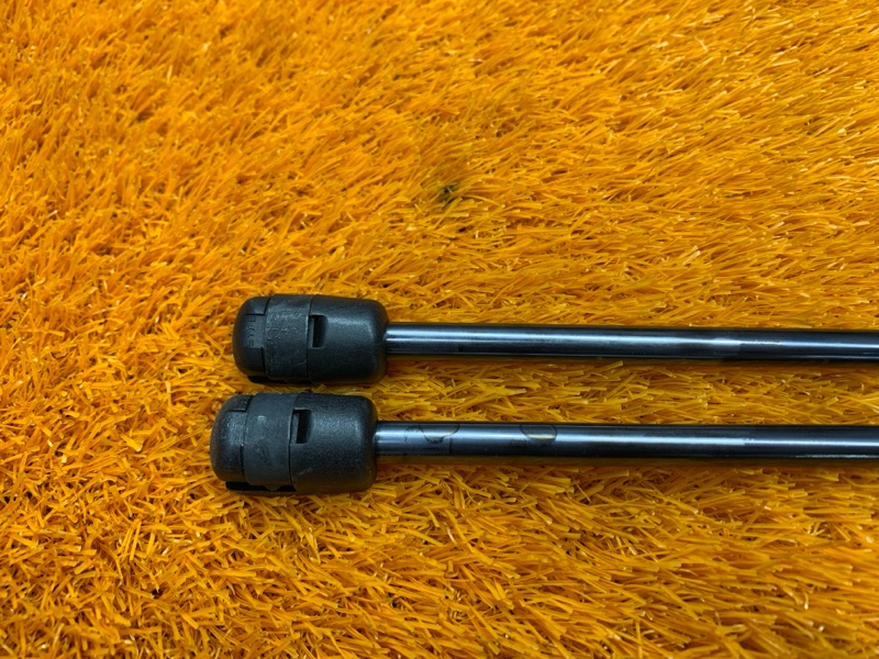 амортизатор капота, 800 рублей, Красноярск