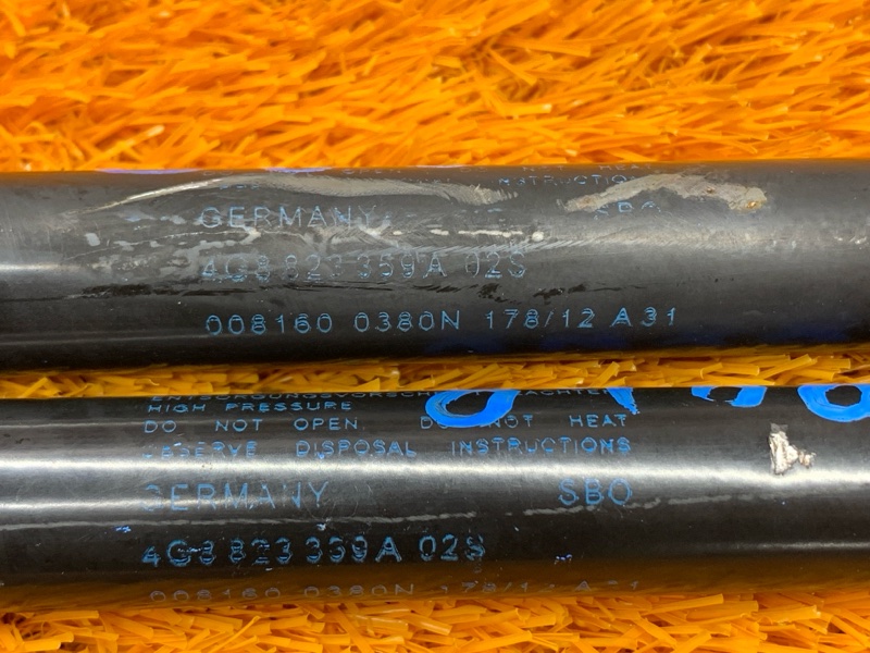 амортизатор капота, 800 рублей, Красноярск